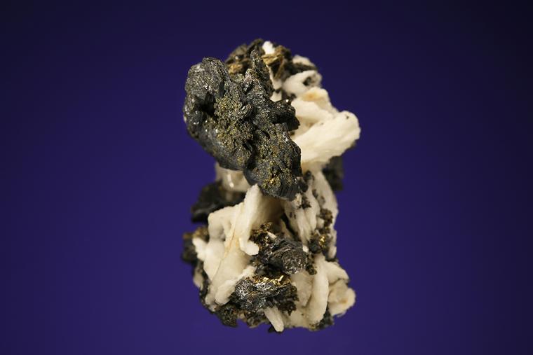 POLYBASITE on BARITE